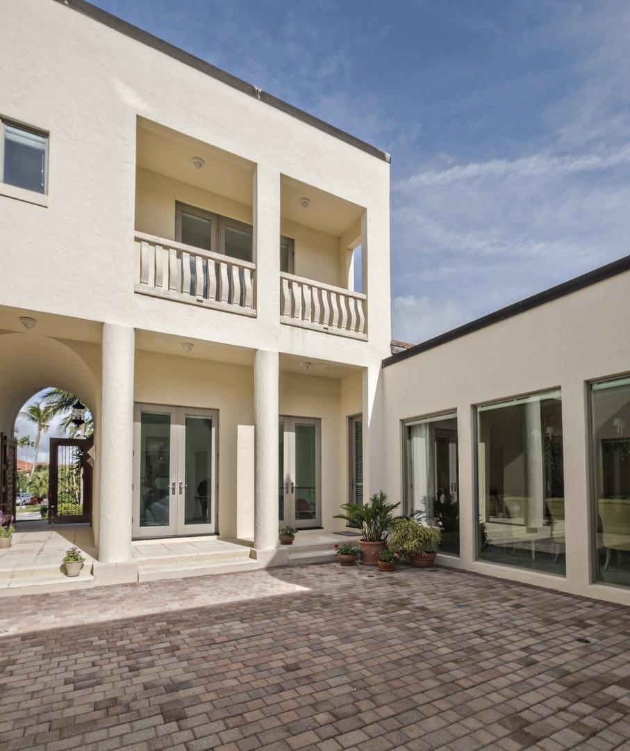 SAILFISH POINT PLAT 9 - Residential