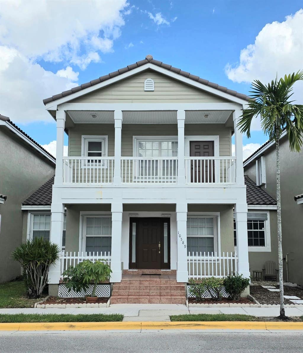 Photo of 10589 NW 56th Place, Coral Springs, FL 33076 (MLS # B26061607)