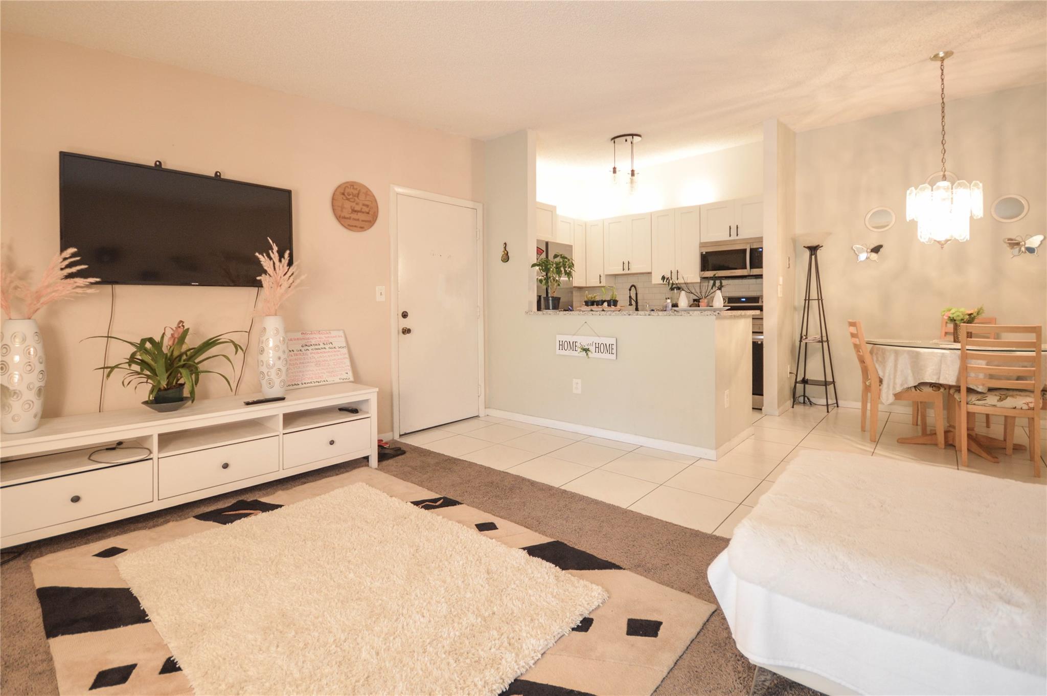 This updated 2-bedroom, 2-bathroom condo at 9499 W McNab Rd in Tamarac, FL, offers a modern living space with a renovated kitchen featuring sleek countertops, contemporary cabinetry, and new appliances. The spacious bedrooms include walk-in closets for ample storage. Enjoy the convenience of in-unit laundry, adding ease to daily life. Located in a well-maintained community, this condo offers easy access to major roads, shopping, and dining options. A perfect blend of comfort and convenience—schedule a viewing today! Cable + Internet included!
650+ FICO score required. Available 9/15/25.