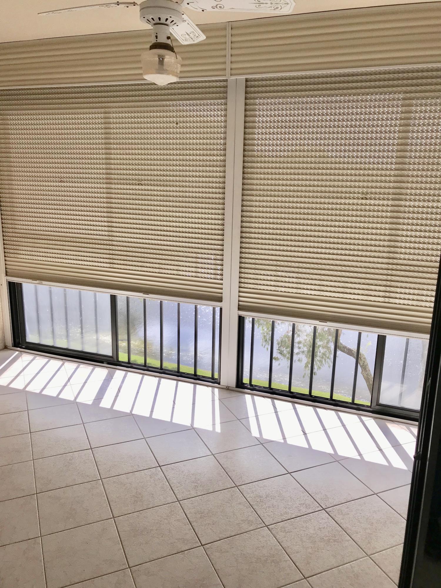 HUNTINGTON LAKES SEC TWO CONDOS - Residential