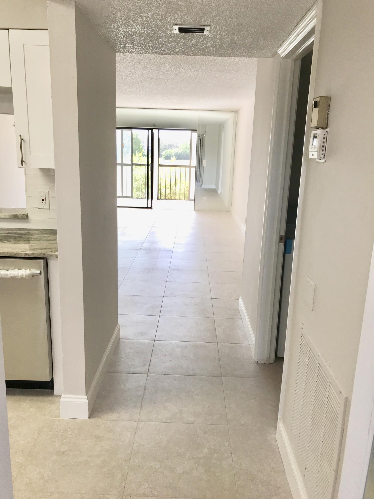 HUNTINGTON LAKES SEC TWO CONDOS - Residential