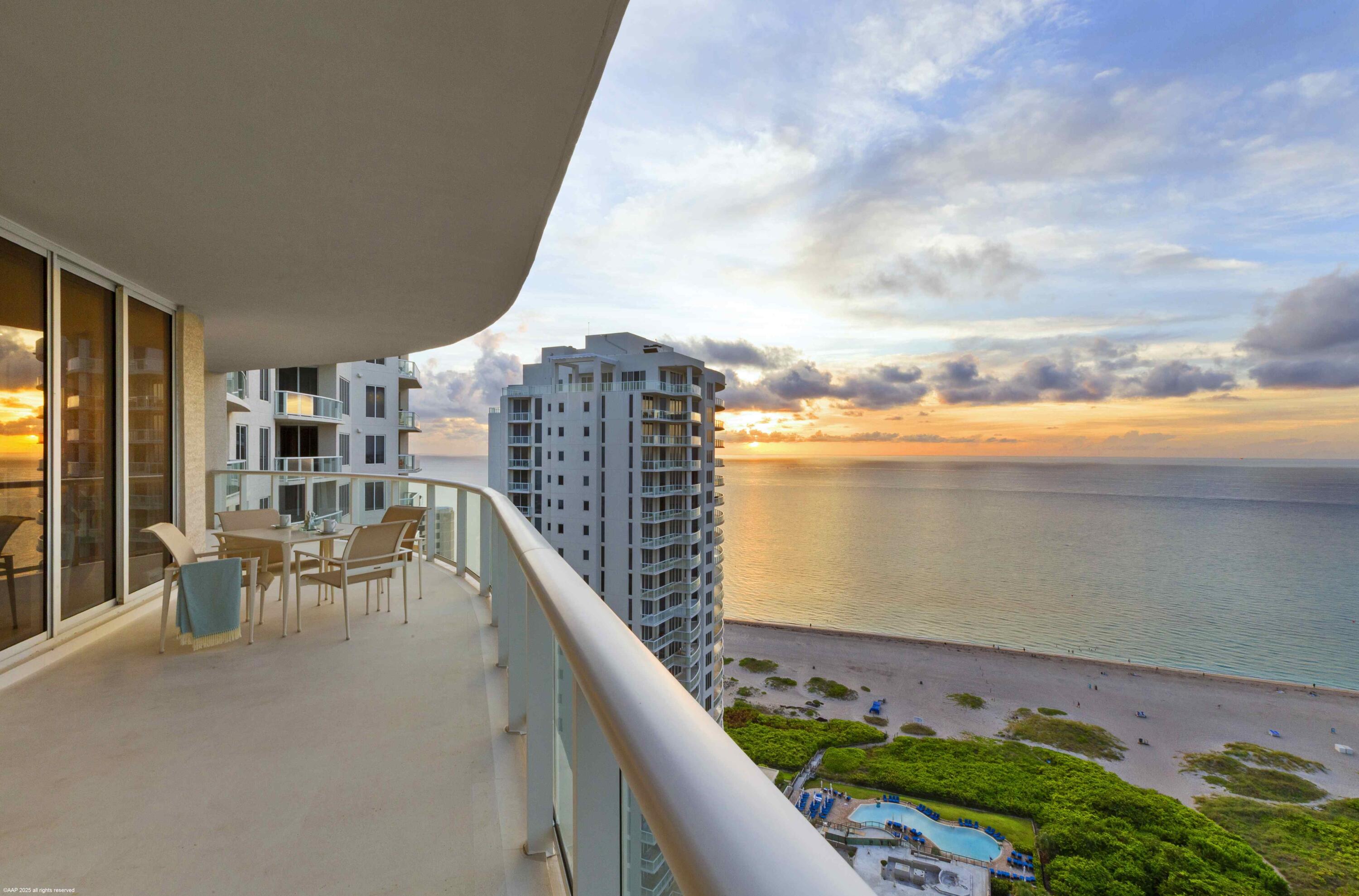 2700 N Ocean Drive 2504b