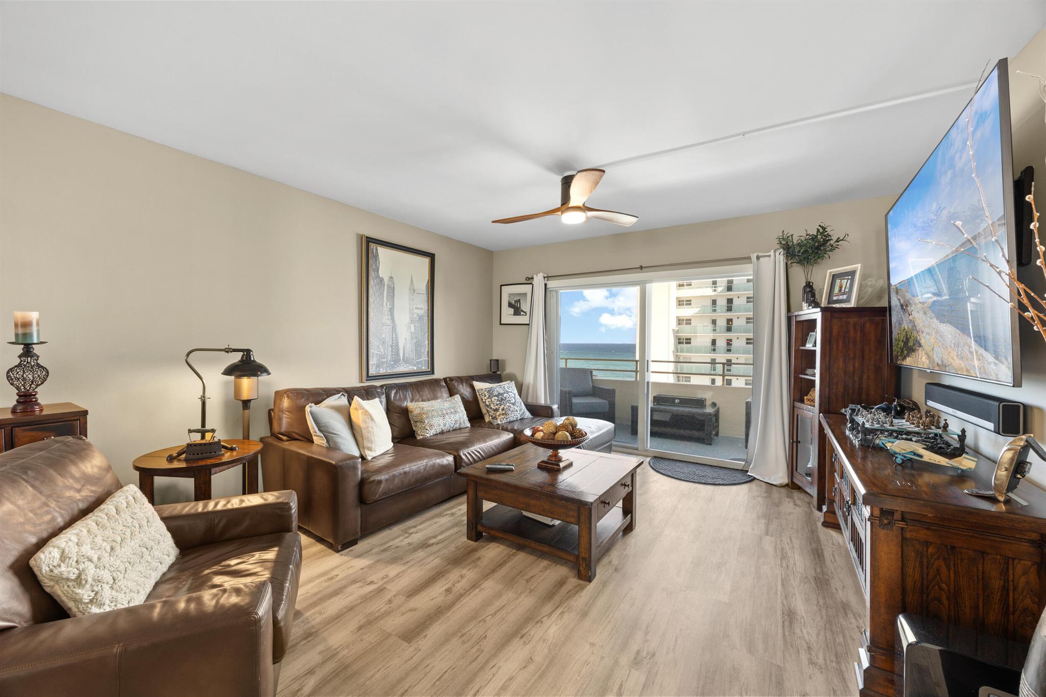 TIFFANY GARDENS WEST COND - Residential