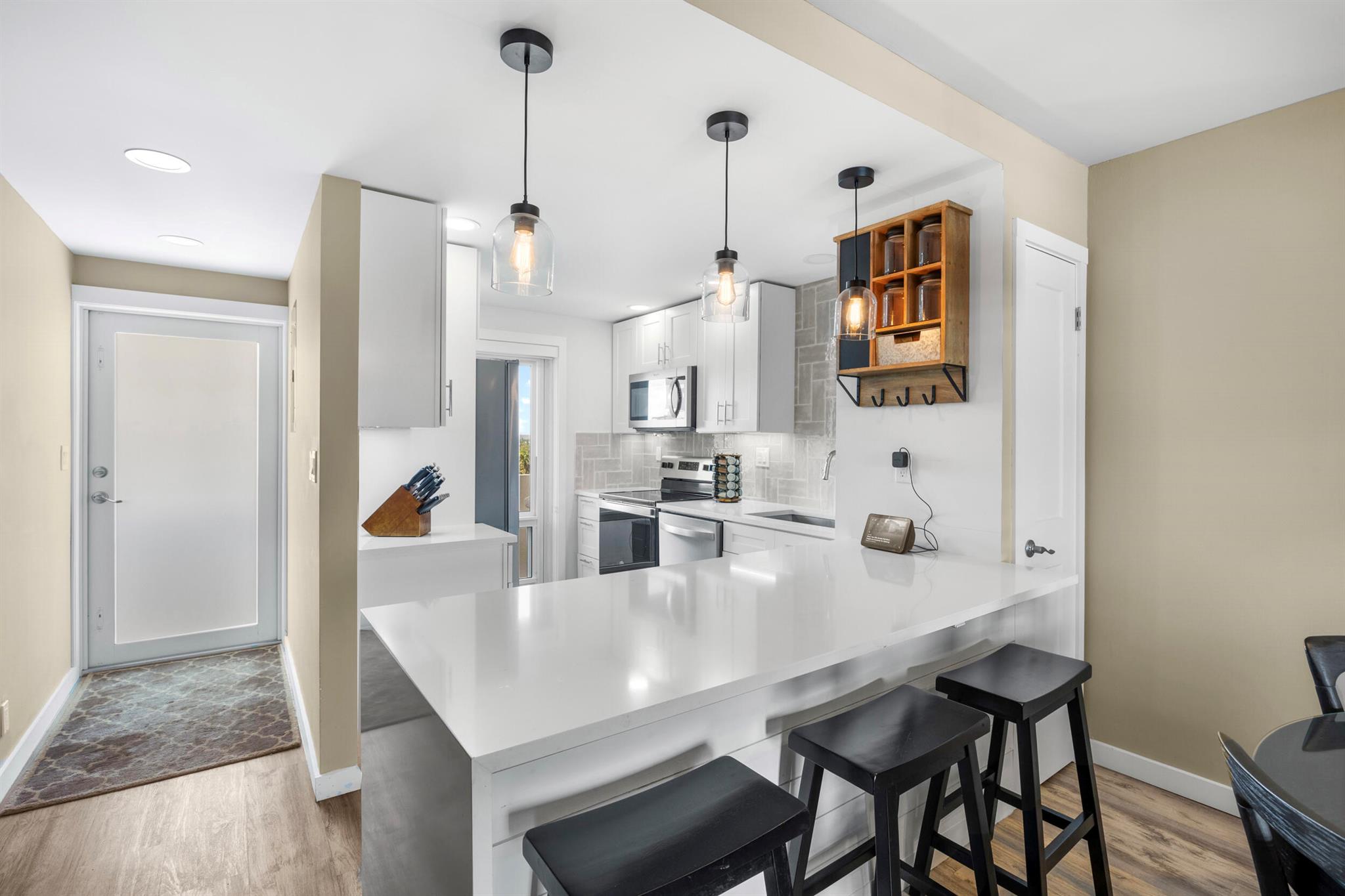 TIFFANY GARDENS WEST COND - Residential