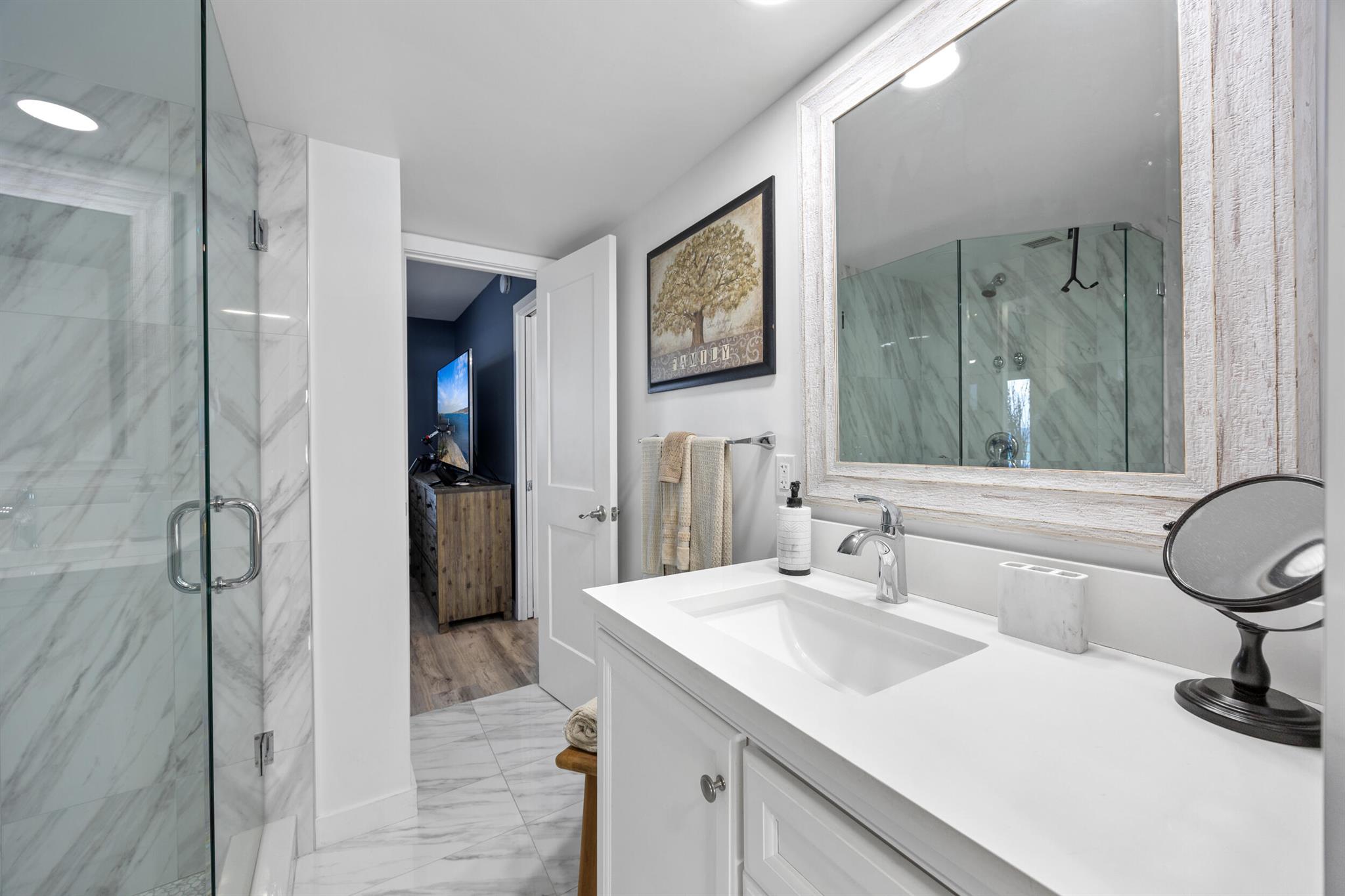 TIFFANY GARDENS WEST COND - Residential