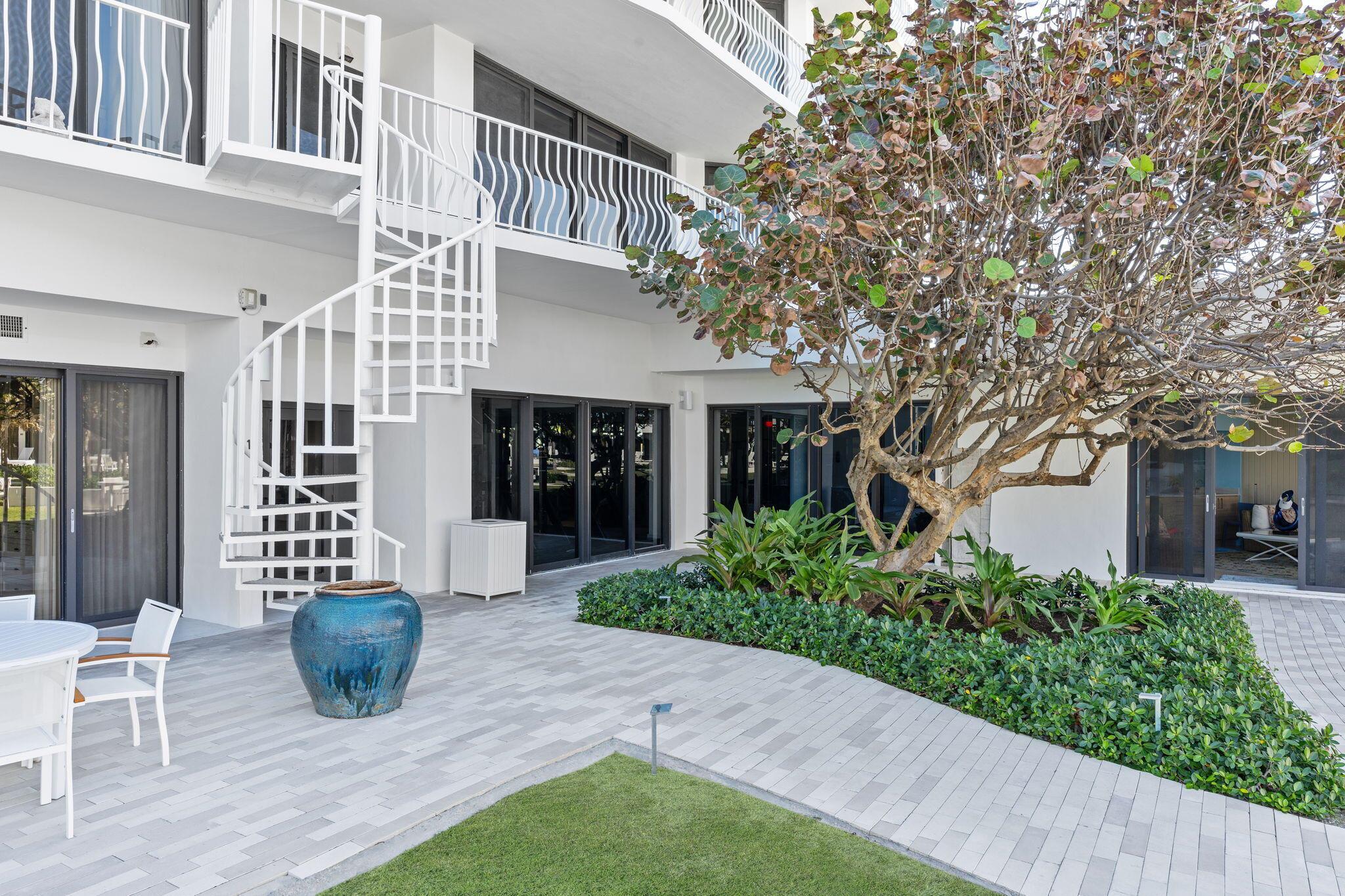 TWO THOUSAND CONDO - Residential