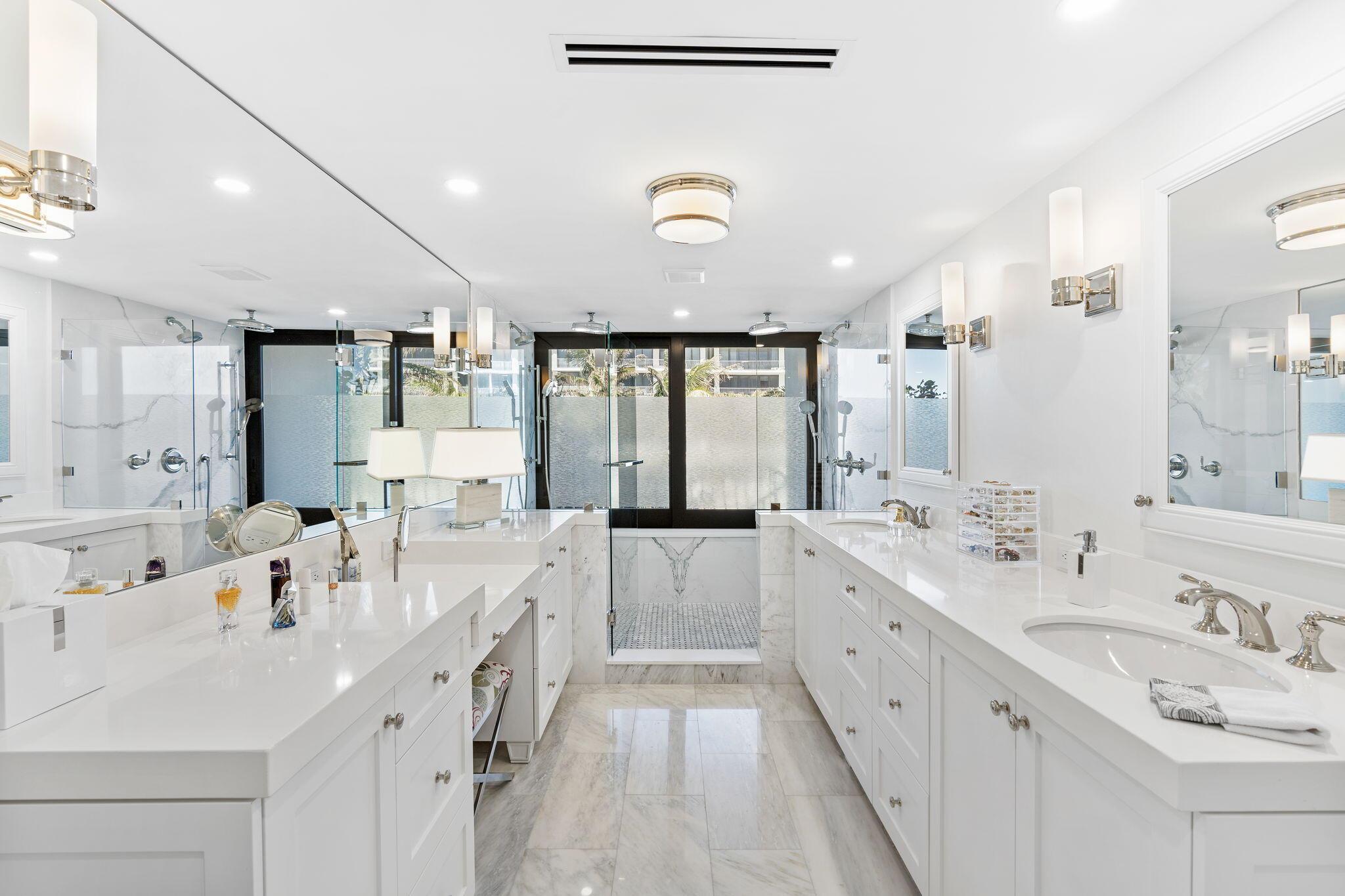 TWO THOUSAND CONDO - Residential