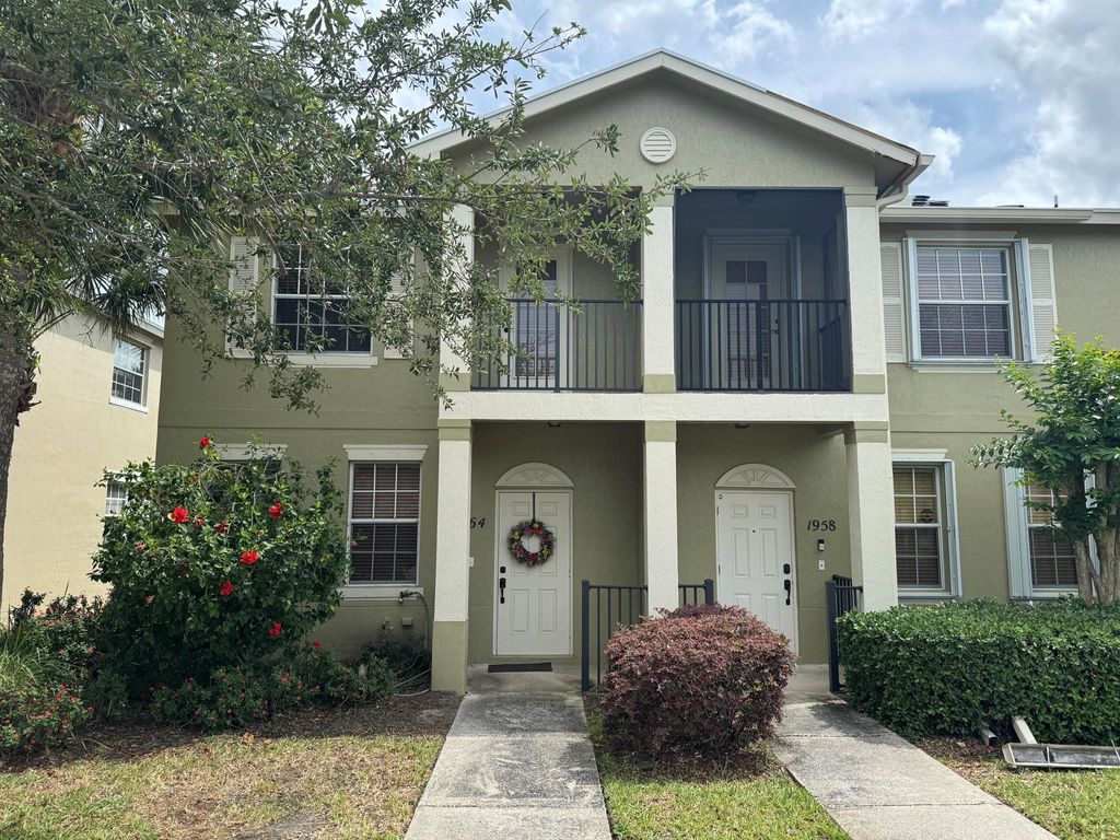 Photo of 1964 SE Korona Drive, Port Saint Lucie, FL 34952 (MLS # R11088127)