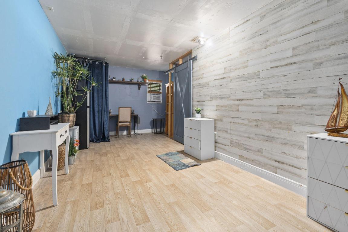 INDIAN RIVER ESTATES UNIT 7 - Residential