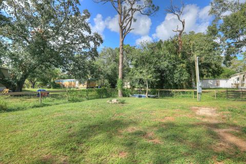 A home in Fellsmere