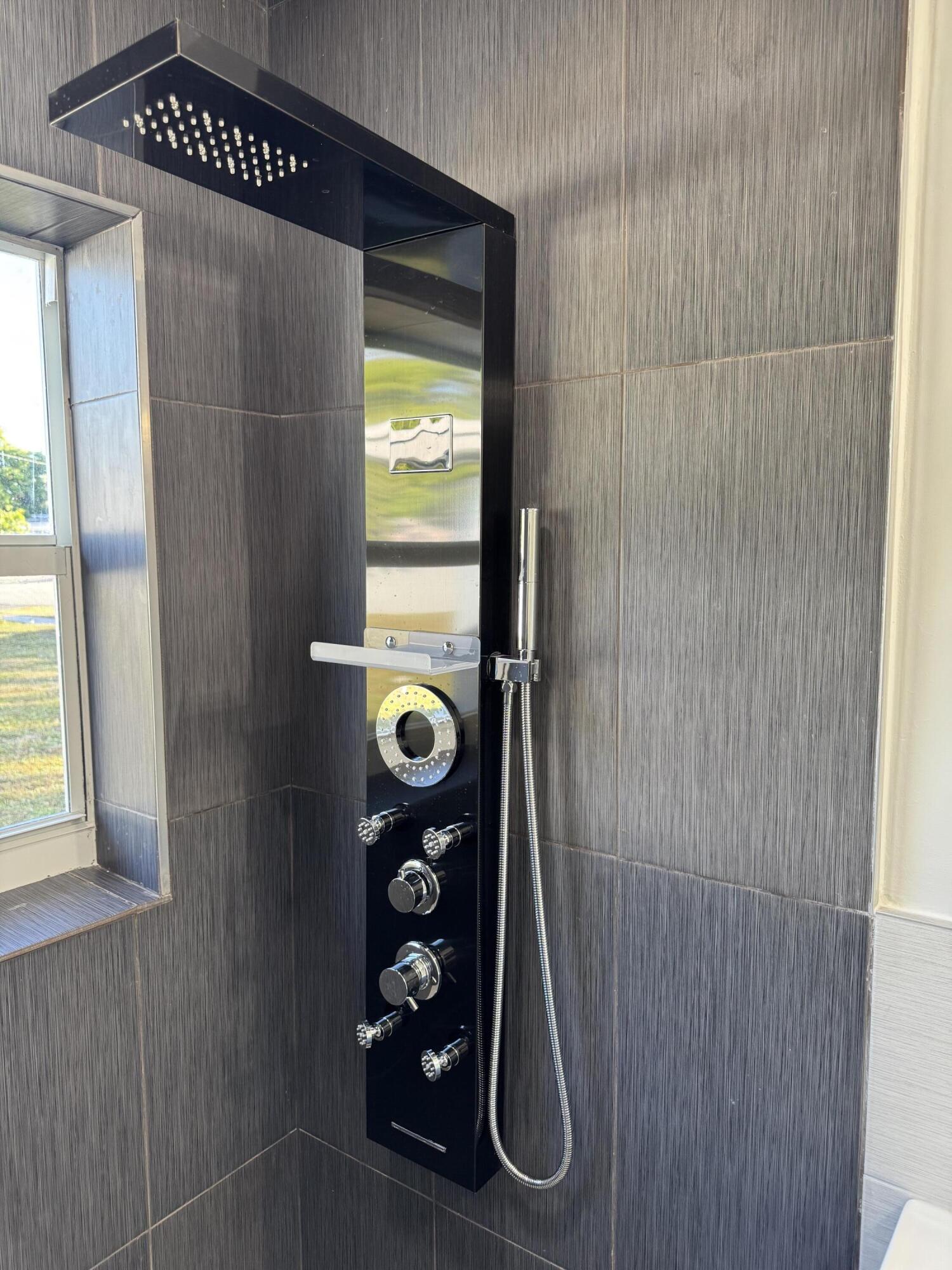 Dorsey-riverbend - Residential