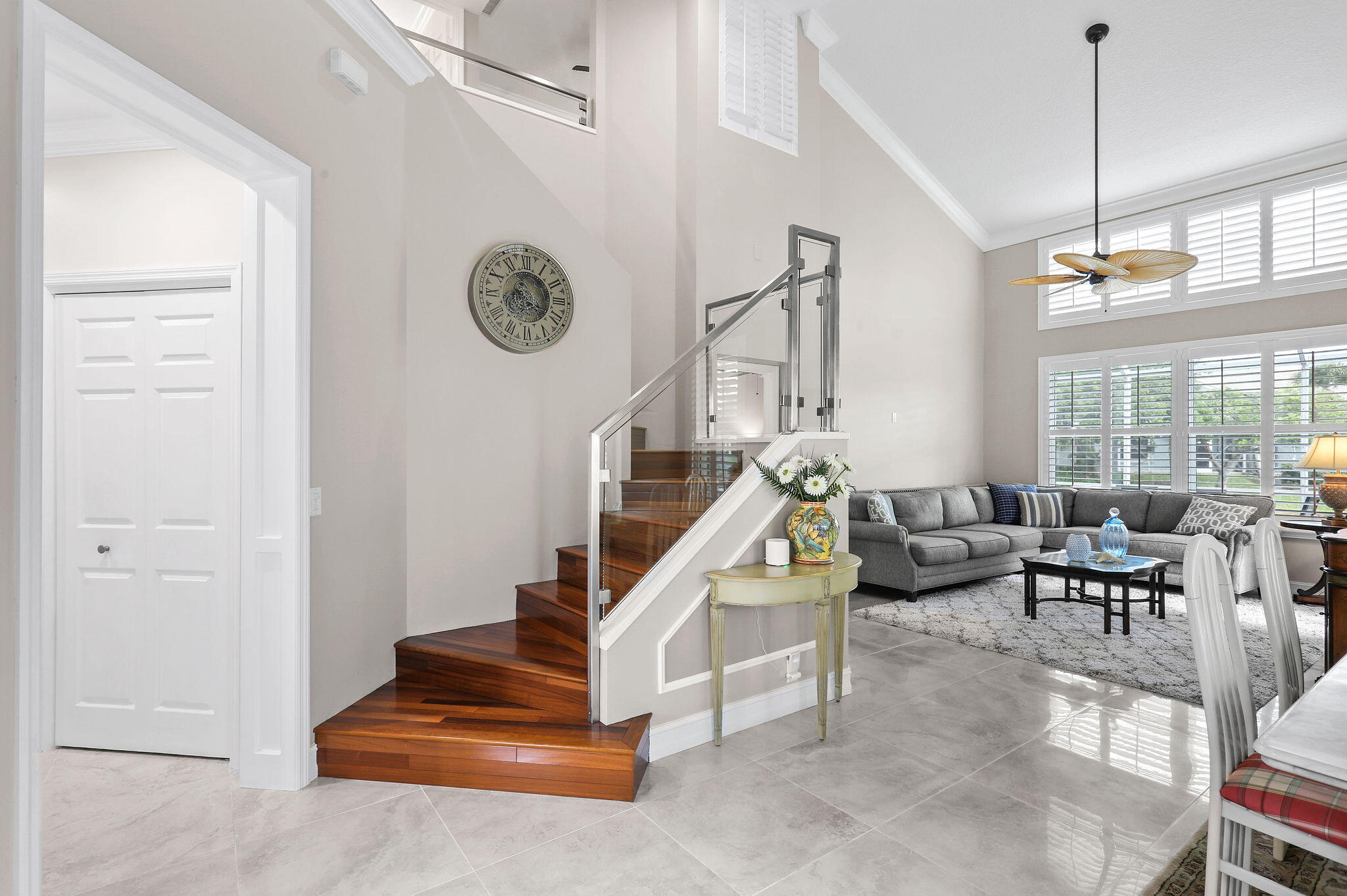 SEA COLONY 1 - Residential Lease