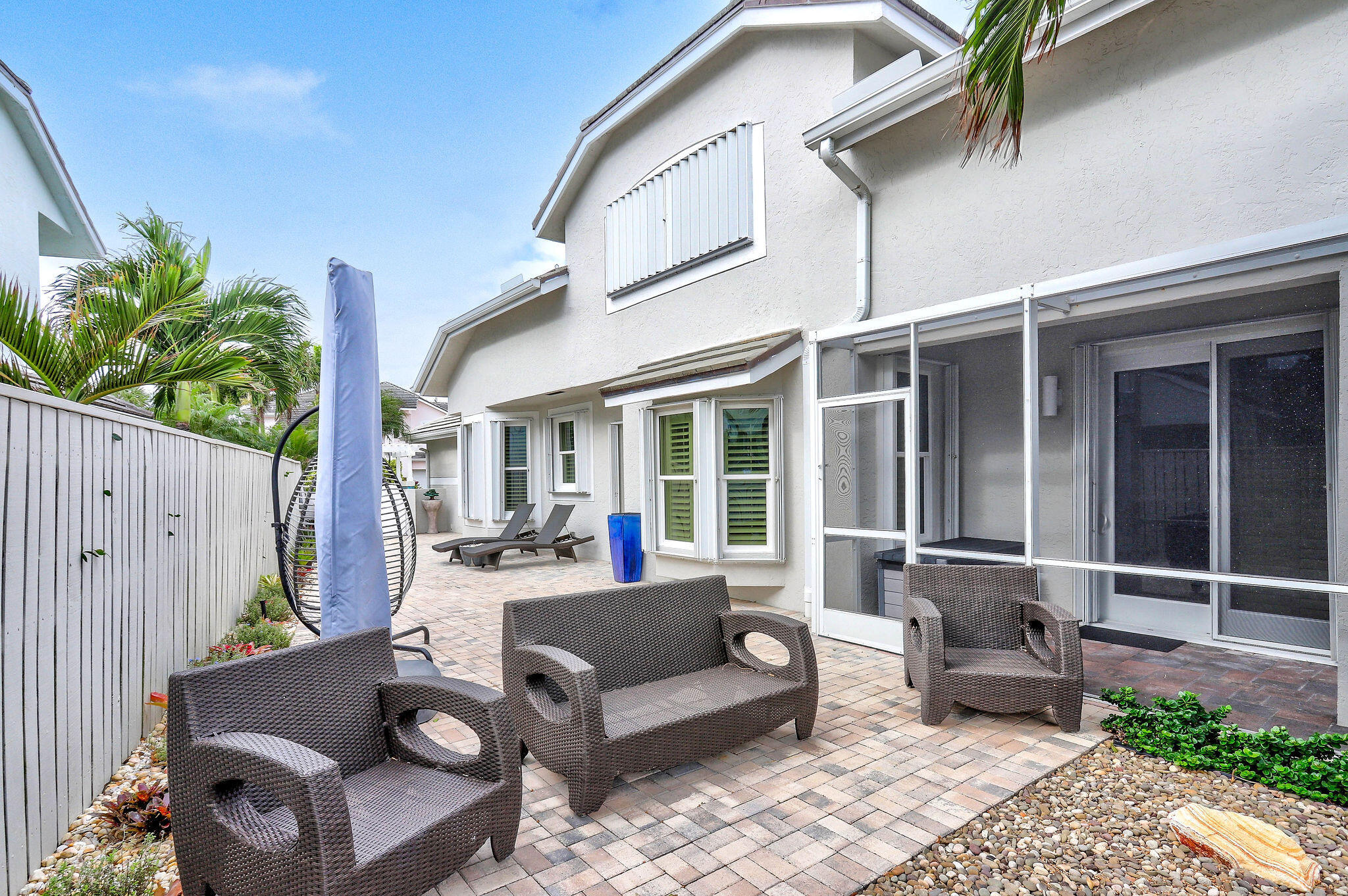 SEA COLONY 1 - Residential Lease