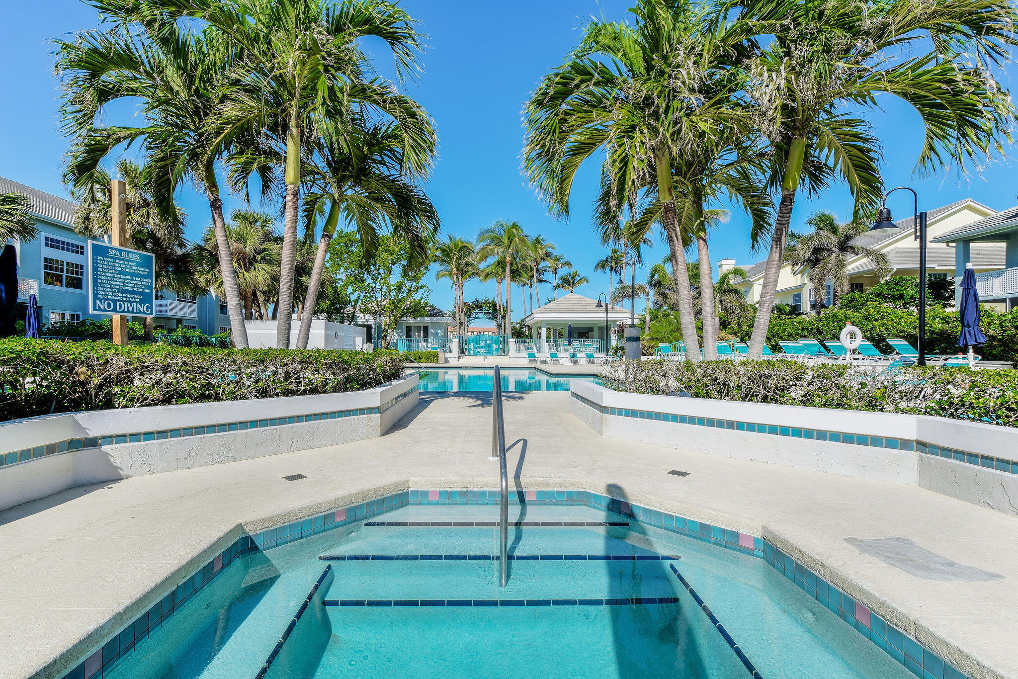 SEA COLONY 1 - Residential Lease