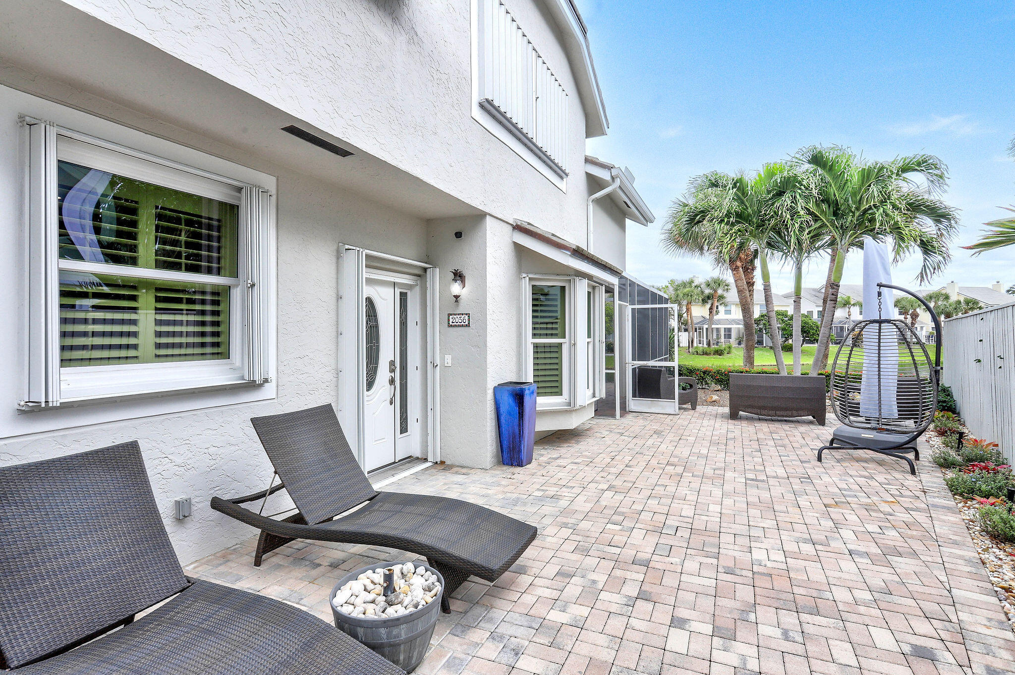 SEA COLONY 1 - Residential Lease