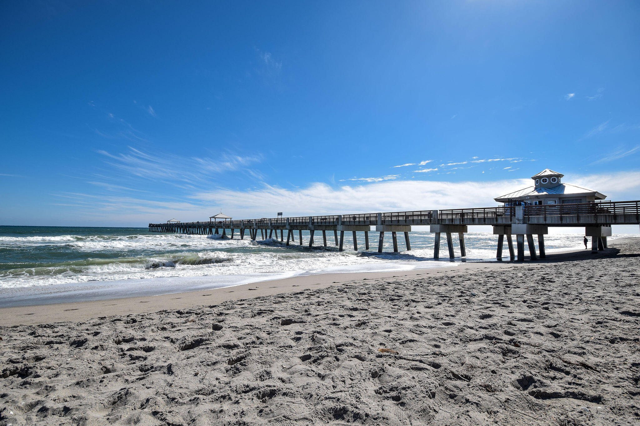 SEA COLONY 1 - Residential Lease