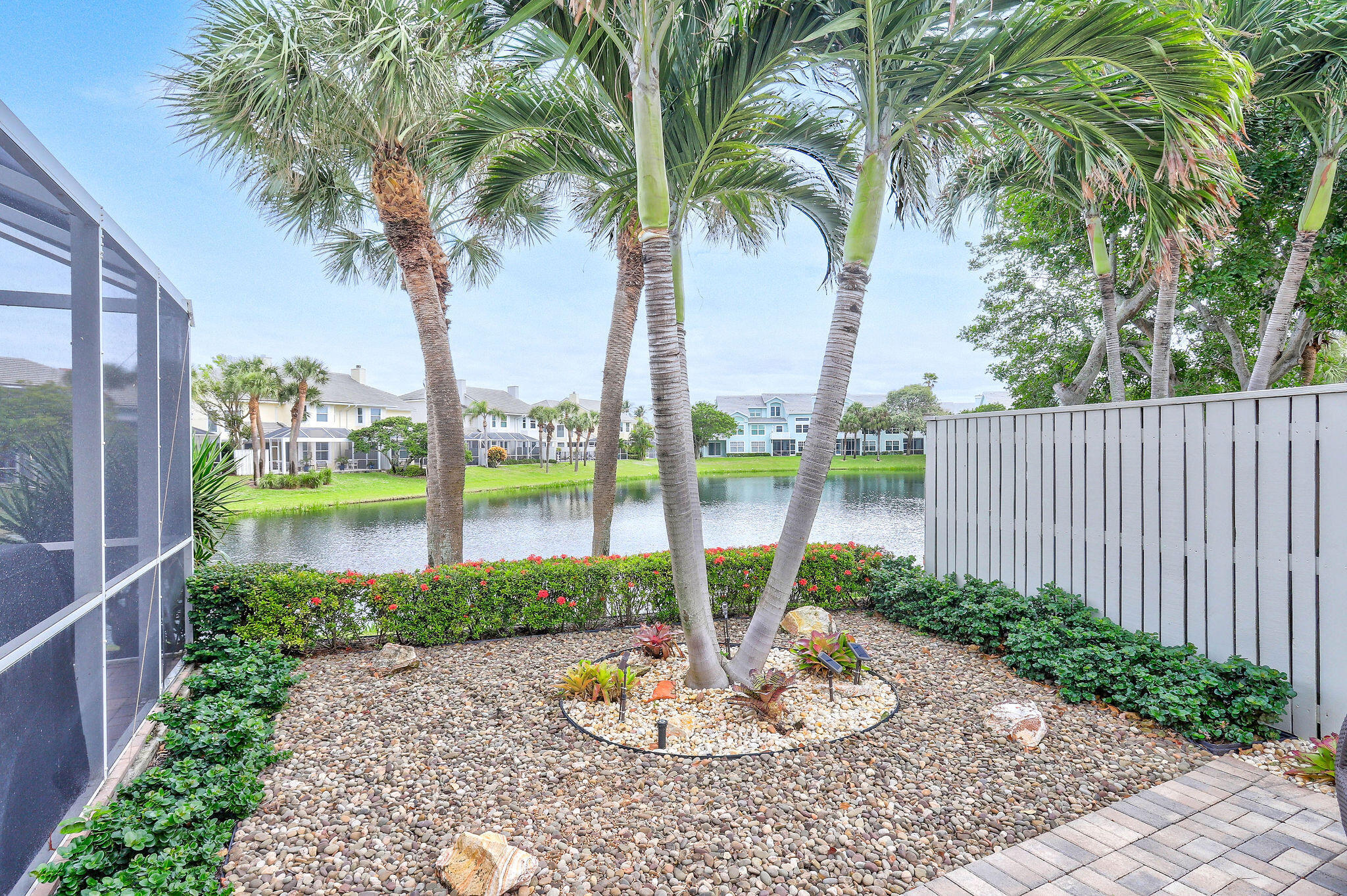 SEA COLONY 1 - Residential Lease