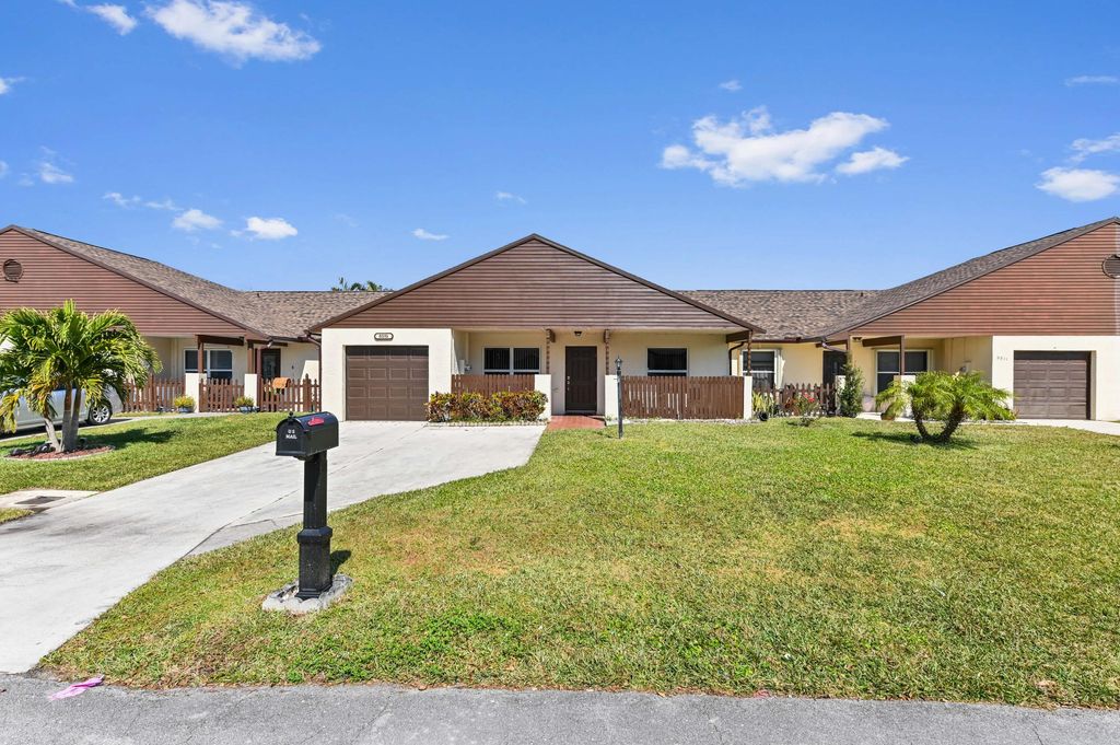 Photo of 8515 Lake Point Court, Lake Worth, FL 33467 (MLS # R11164289)