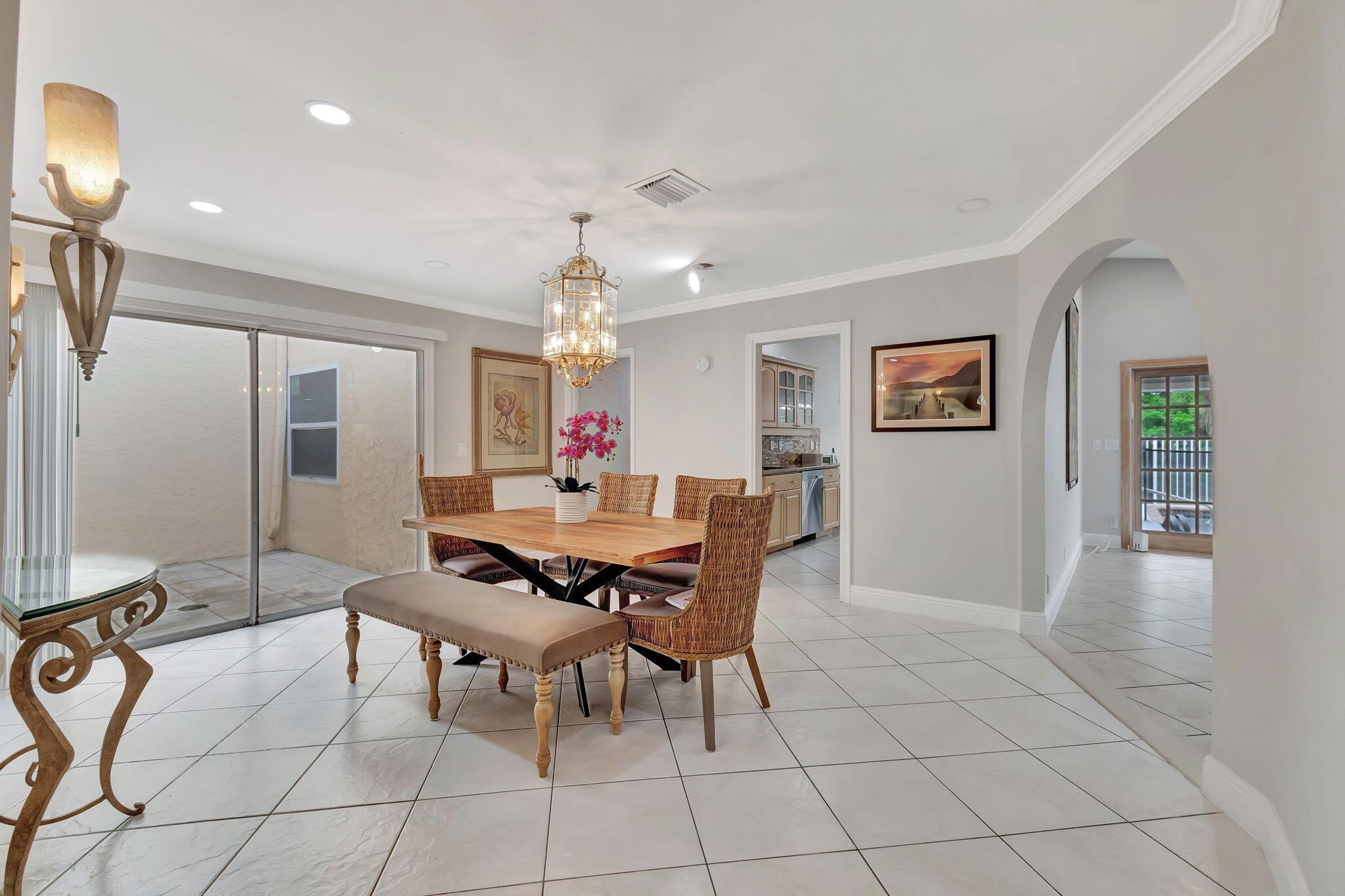 7883 Villa Nova Drive