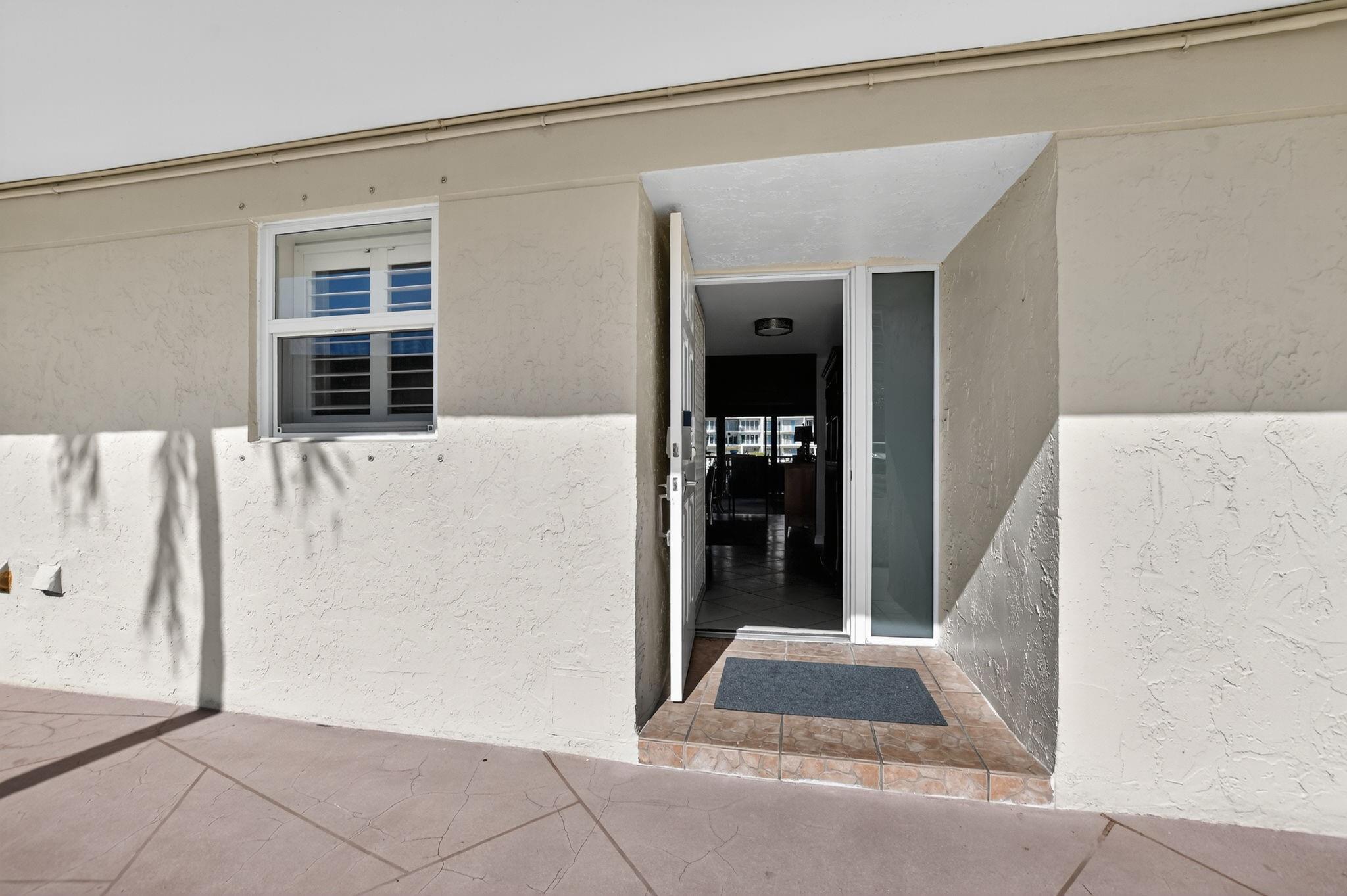 Hillsboro Cove - Residential