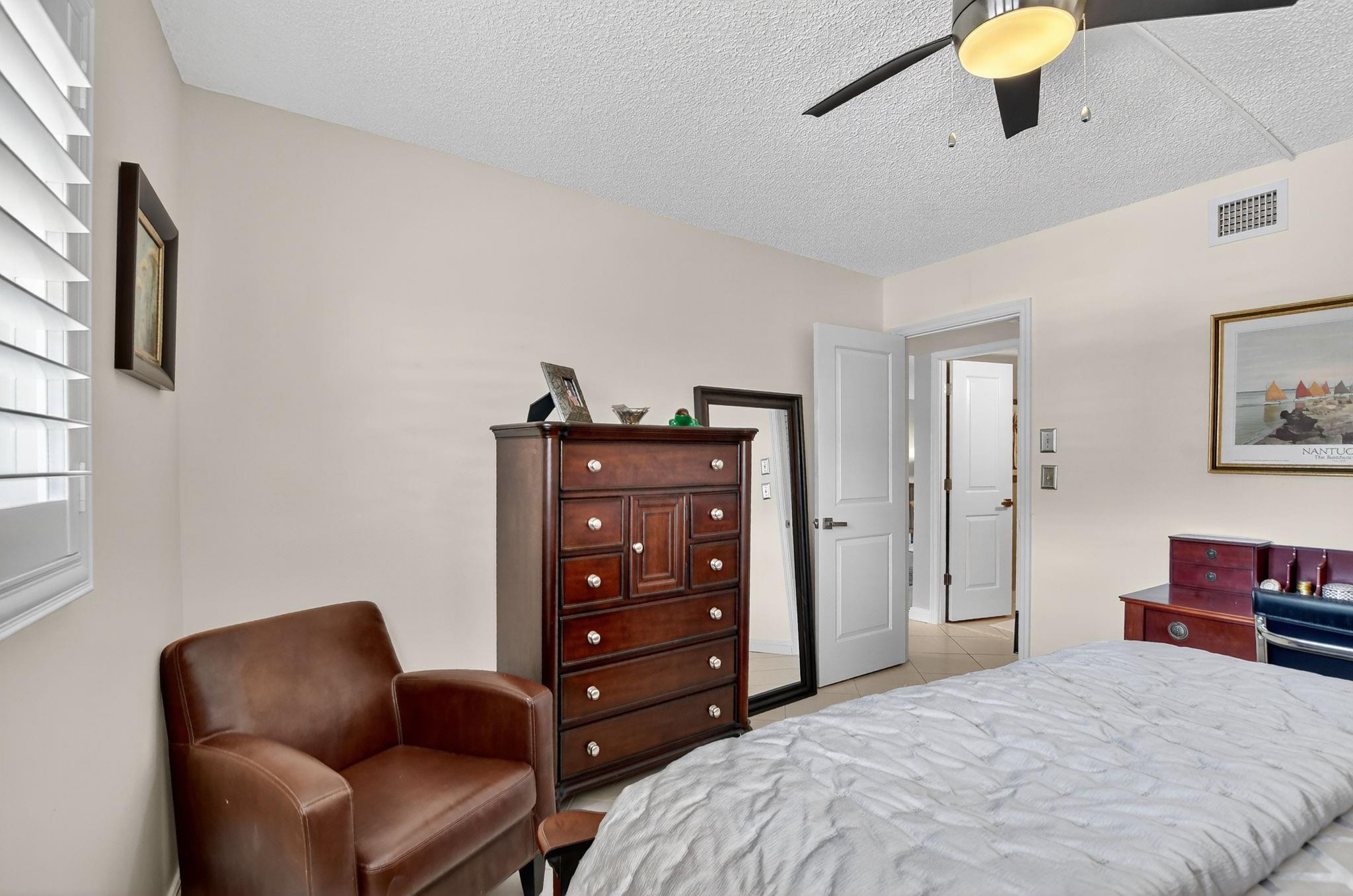 Hillsboro Cove - Residential