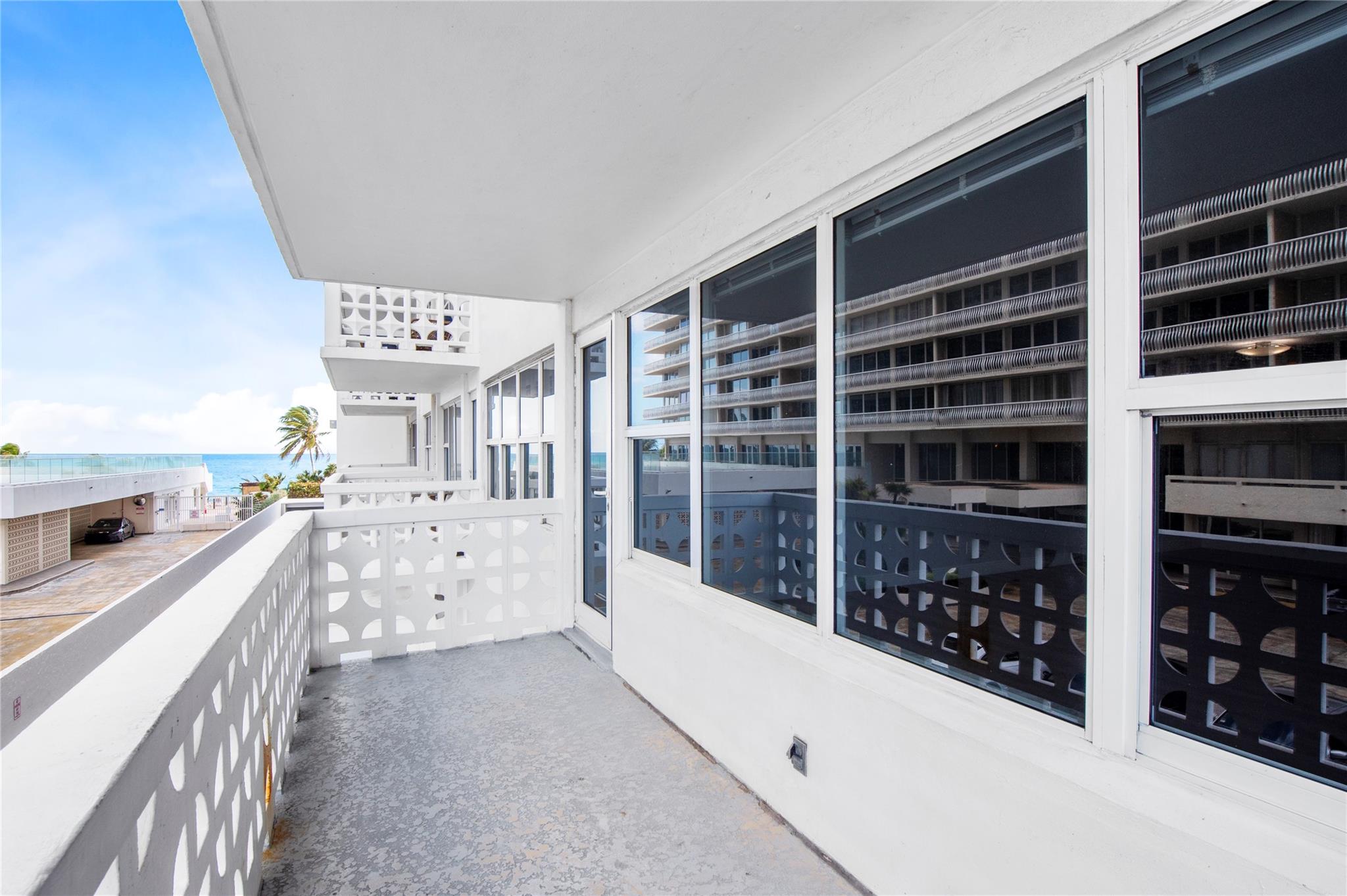 4010 Galt Ocean Dr 214