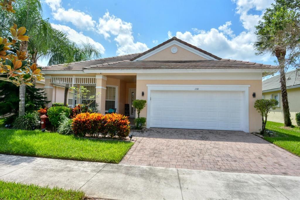 Photo of 158 NW Swann Mill Circle, Port Saint Lucie, FL 34986 (MLS # R10744820)