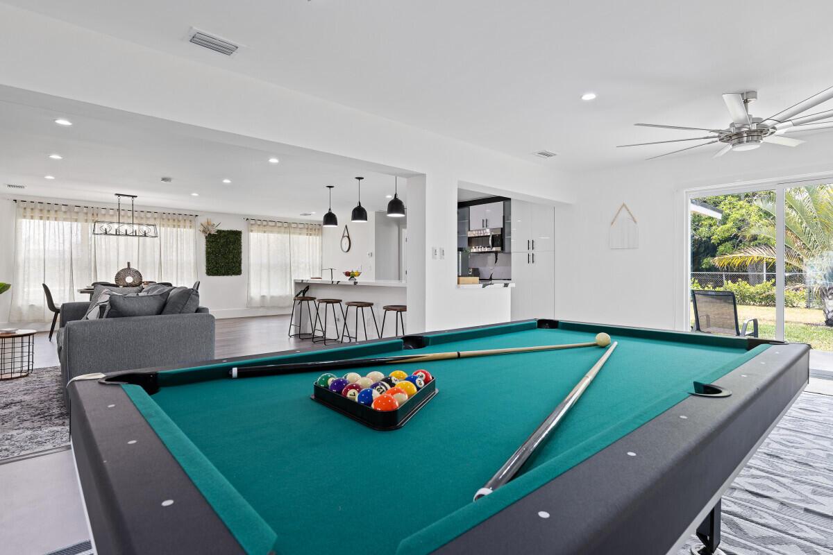 ROOSEVELT ESTATES - Residential