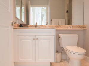 OCEANS EDGE - Residential