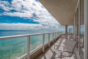 OCEANS EDGE - Residential