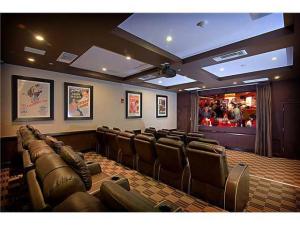 OCEANS EDGE - Residential