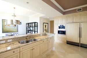 OCEANS EDGE - Residential