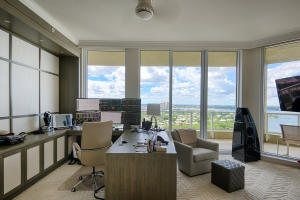 OCEANS EDGE - Residential