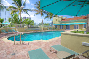 OCEANS EDGE - Residential