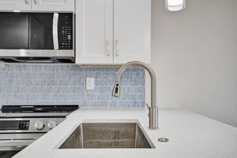 5340 Las Verdes Circle 324 Delray Beach FL 33484