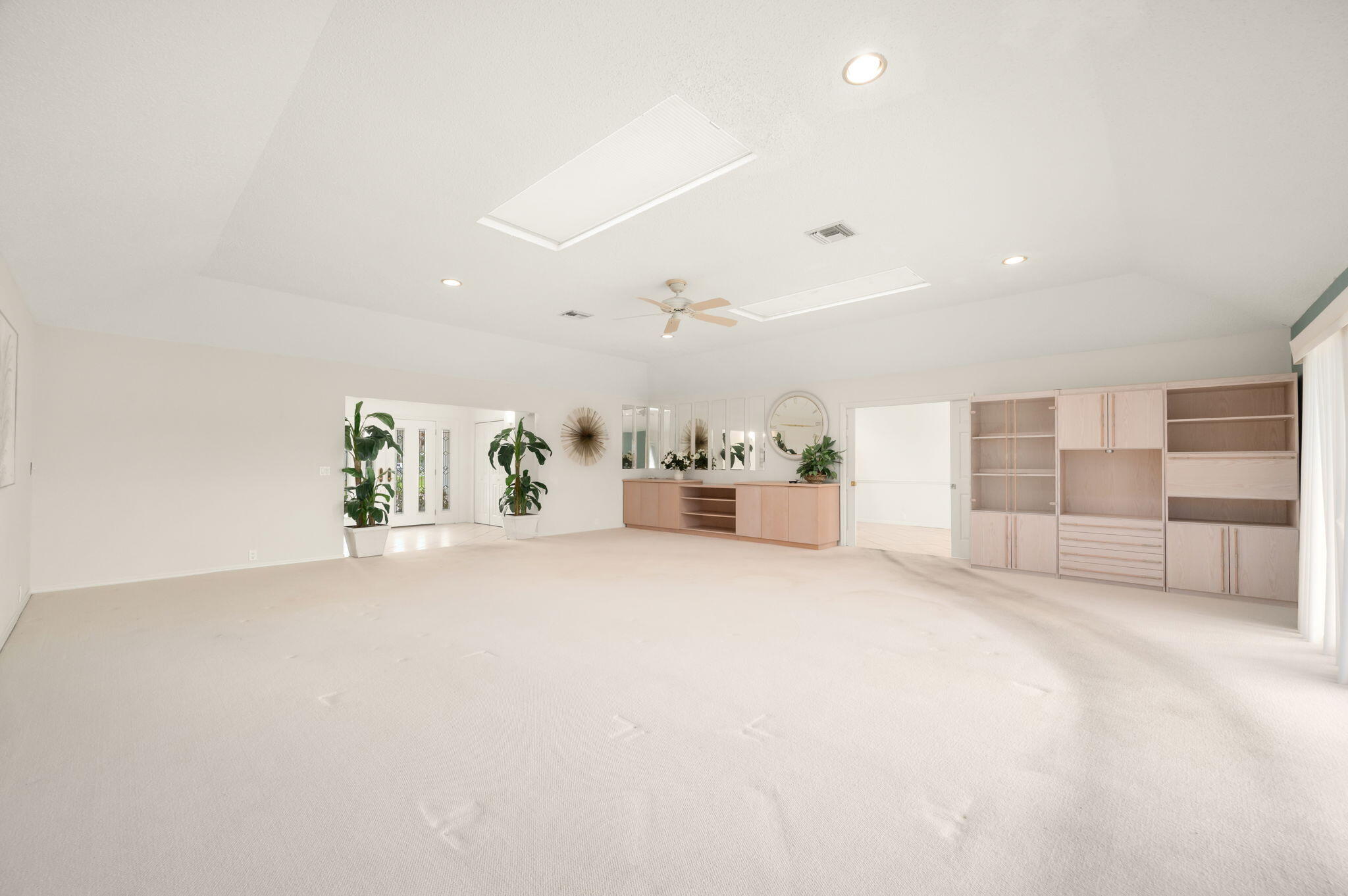 MID-RIVERS YACHT AND COUNTRY CLUB (AKA EVERGREEN C - Residential