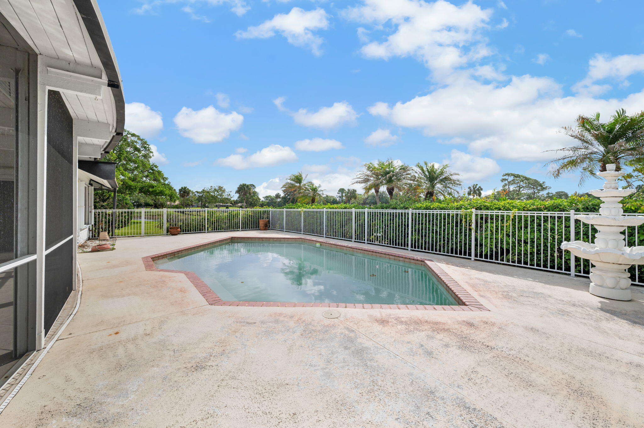 MID-RIVERS YACHT AND COUNTRY CLUB (AKA EVERGREEN C - Residential