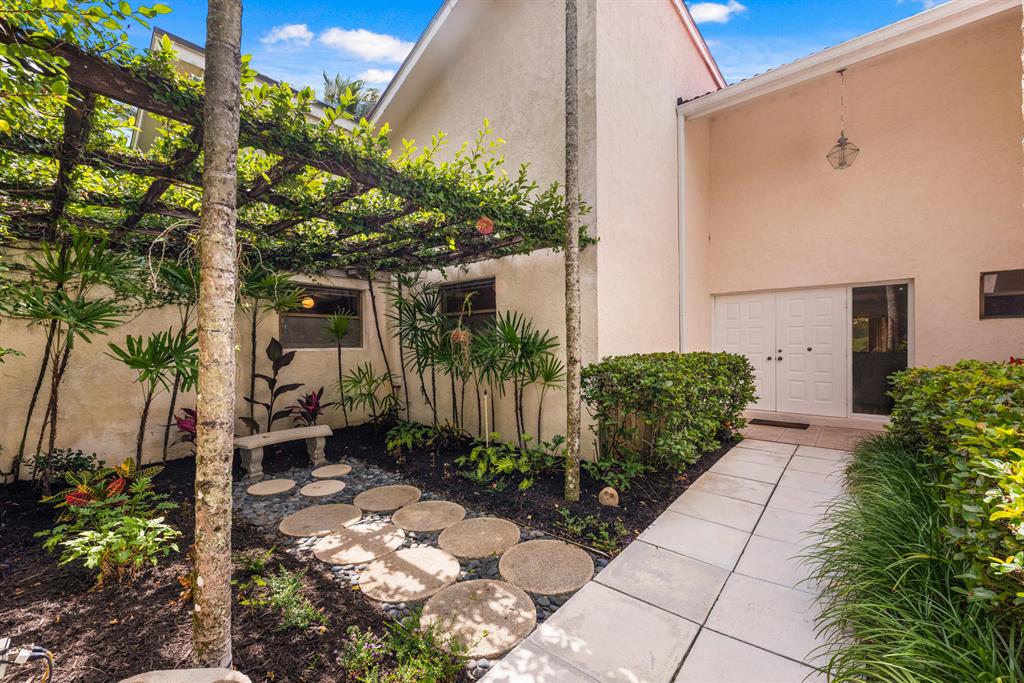 Jupiter Island - Residential