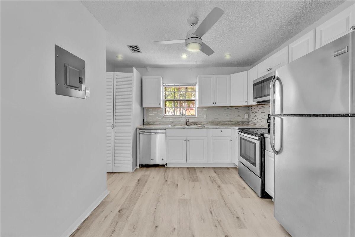 COVERED BRIDGE - Residential