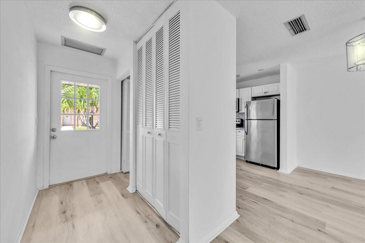 COVERED BRIDGE - Residential