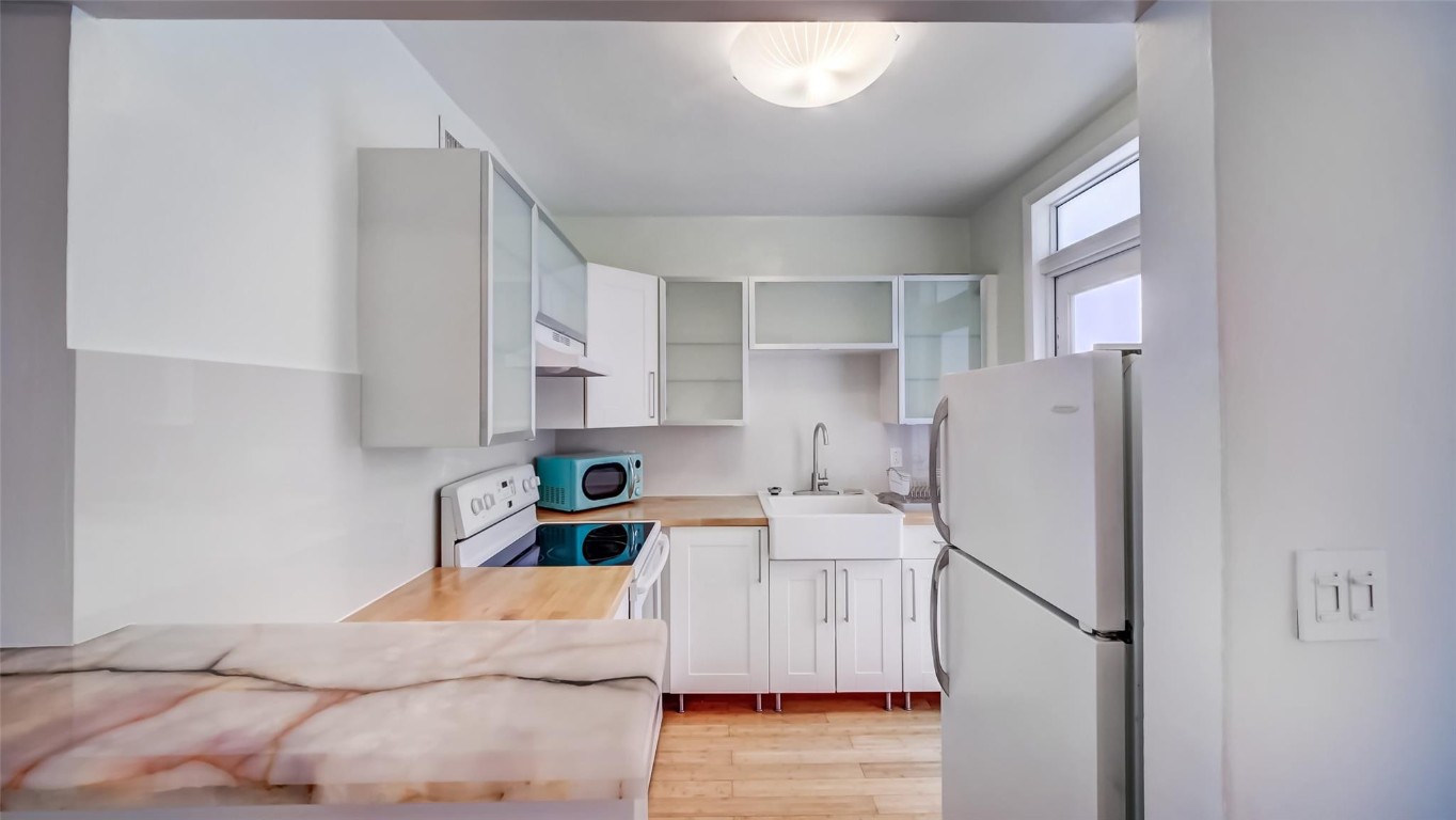 Tower East - Residential