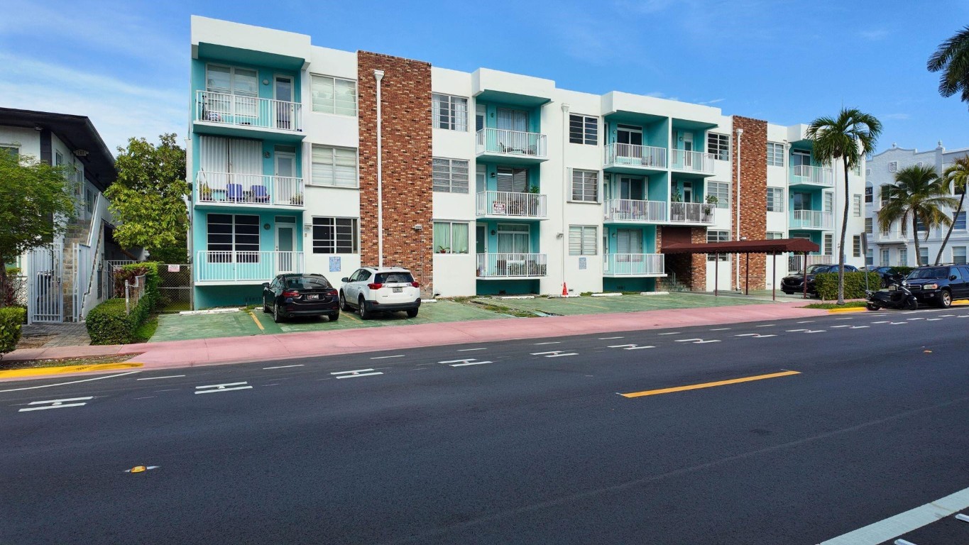 Tower East - Residential