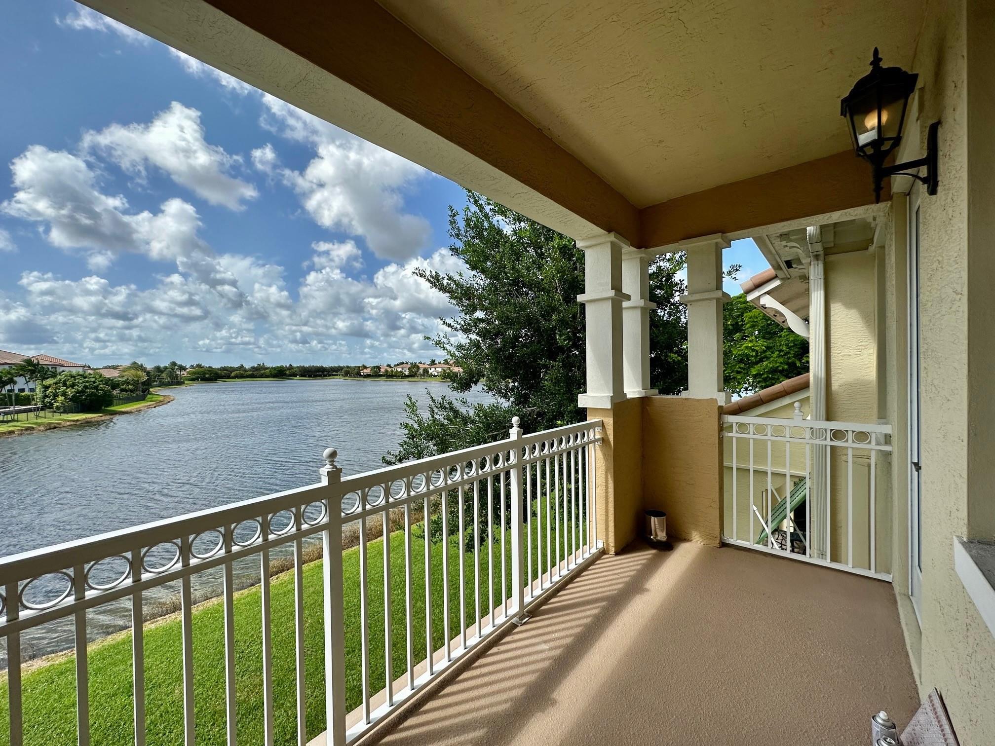 2935 Tortola Way 2935