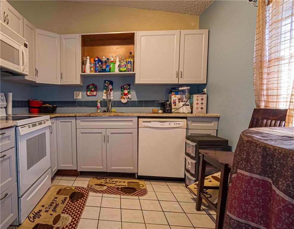 Pompano Lakes - Residential