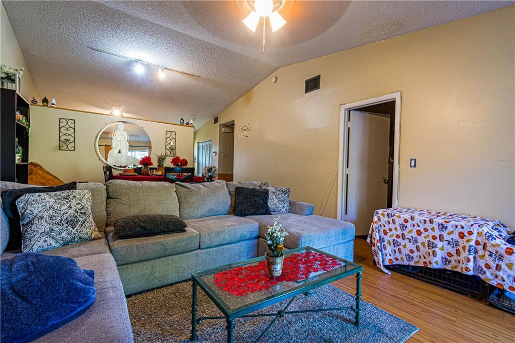Pompano Lakes - Residential