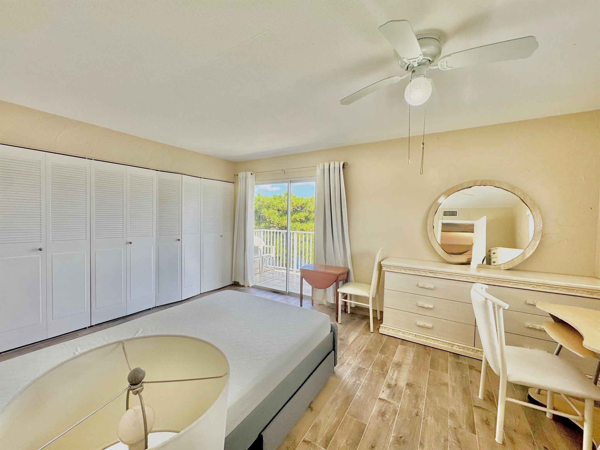KINGS POINT BRITTANY COND - Residential