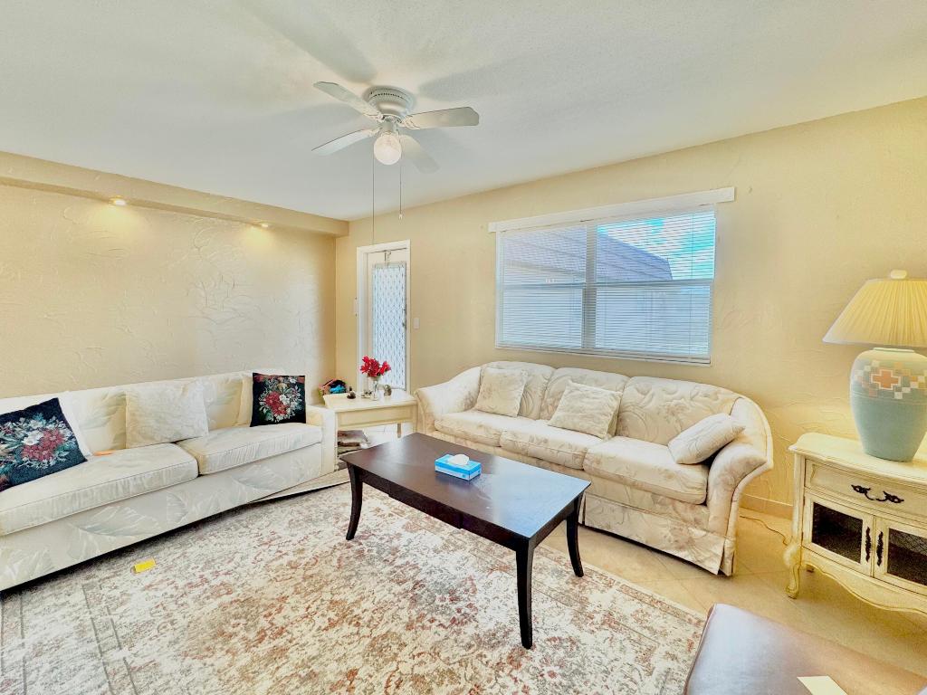 KINGS POINT BRITTANY CONDOS - Residential