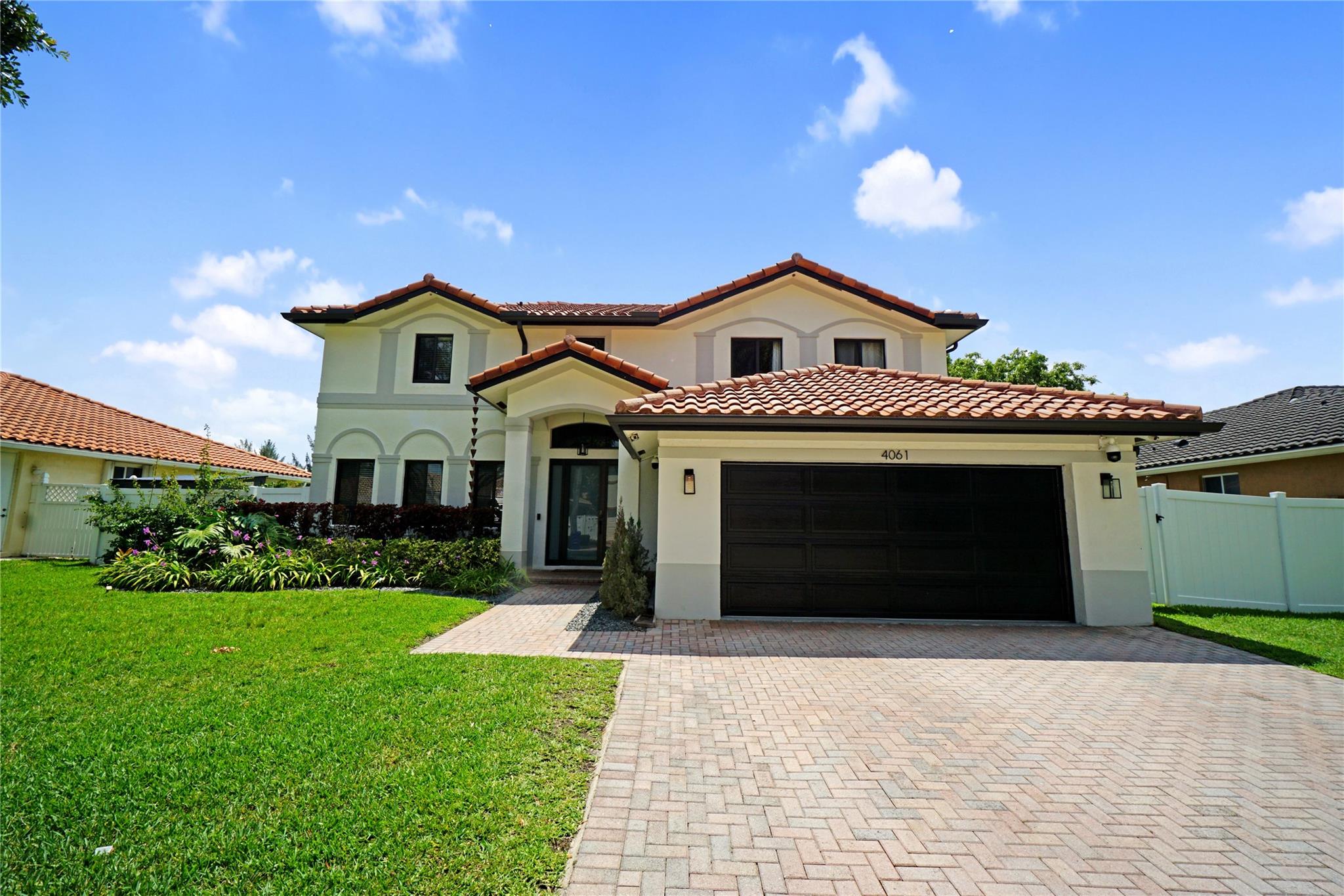 4061 SW 145th Ave