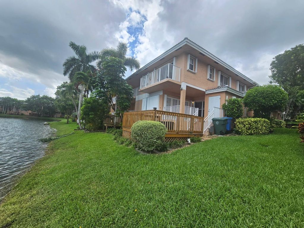 Photo of 3275 NW 44th Street #2, Oakland Park, FL 33309 (MLS # B26001095)