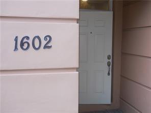 GREAT LOCATION NEAR DOWNTOWN AND BEACHES. 3 LEVEL TOWNHOME WITH TILE FLOORS, NEW APPLIANCES, FRESHLY PAINTED. GATED WELL MAINTAINED COMMUNITY WITH A CLUBHOUSE AND POOL TWO CAR GARAGE WITH AUTOMATIC OPENER. HOA APPROVAL IS REQUIRED. APPLICATION FEE IS $100 AND THE ASSOCIATION REQURES A $1500 SECURITY DEPOSIT.